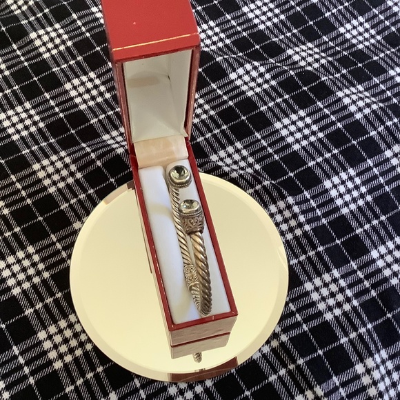 Stunning 925 Green Amethyst Hinged Bangle - Picture 3 of 8